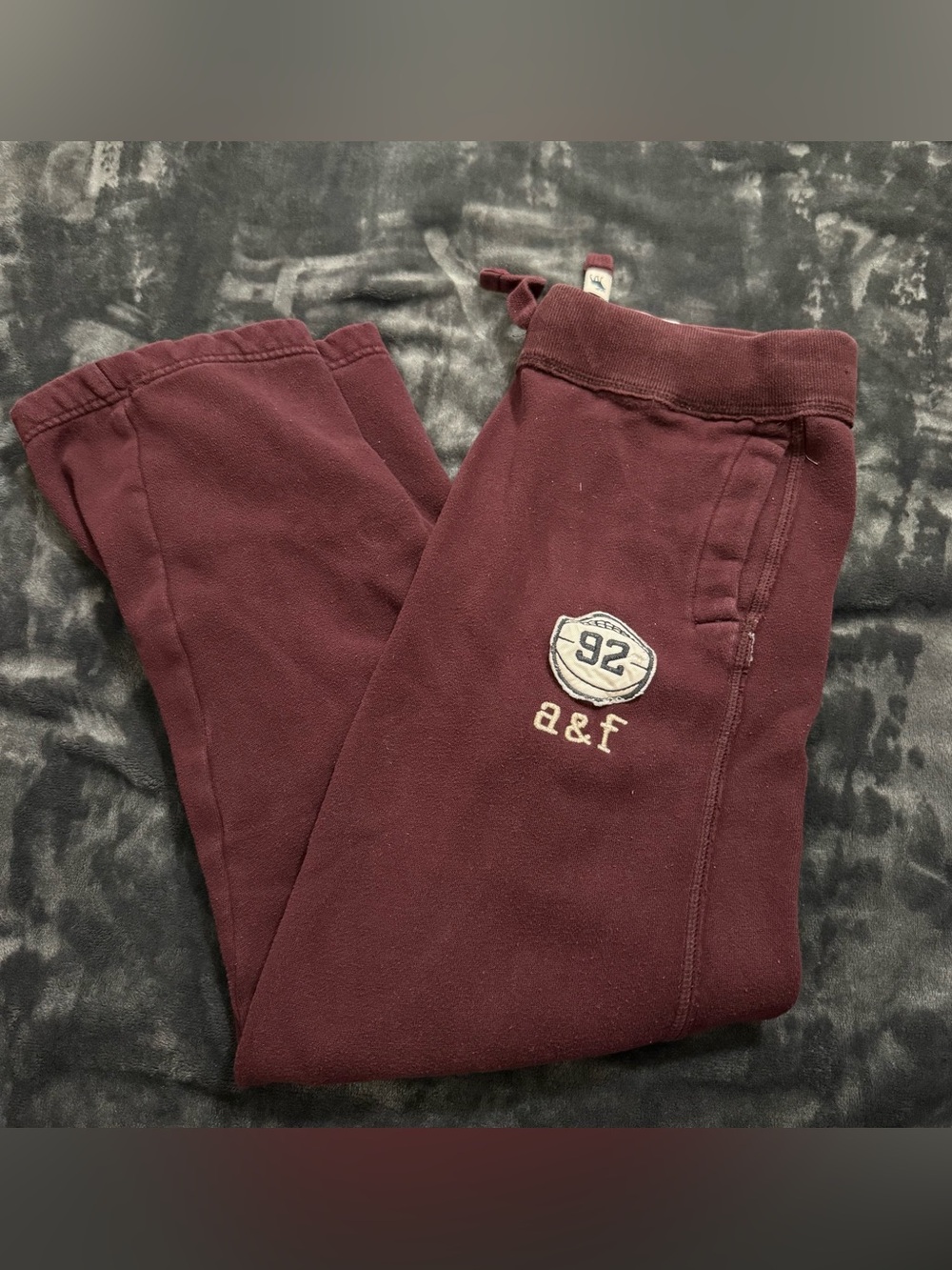 abercrombie kids Burgundy Sweatpants with 92 Patch